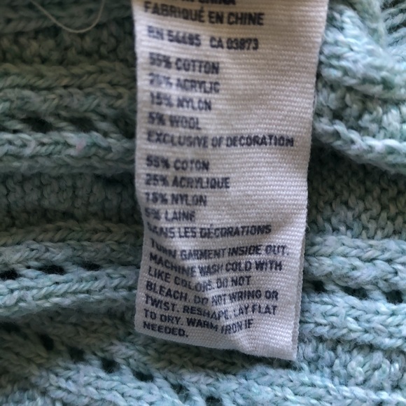 American Eagle Outfitters Women’s Scoop Neck Cable Knit Sweater - Picture 6 of 7